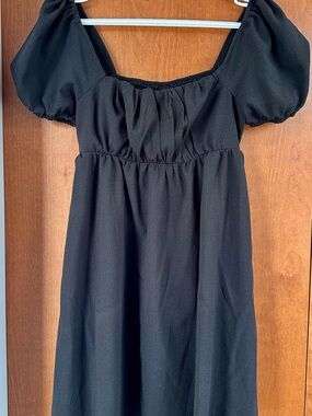 SHEIN Black Puff Sleeve Midi Dress